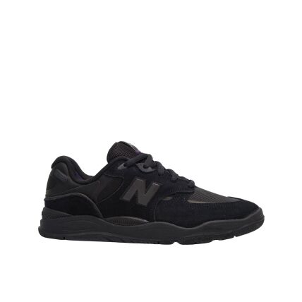 New Balance NM1010 Juoda/Juoda